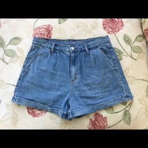 Women’s AEO mom shorts